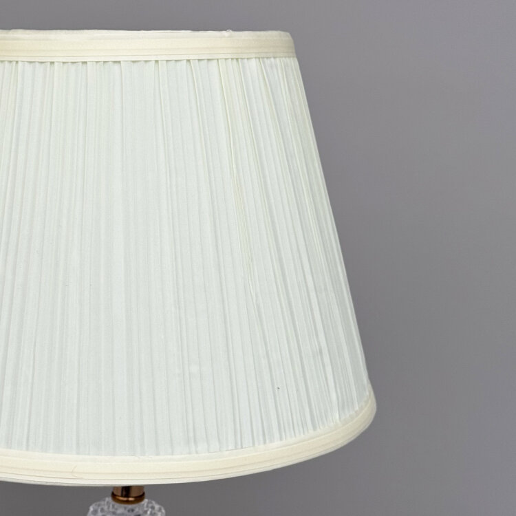 Настольная лампа AURA 6212 E27