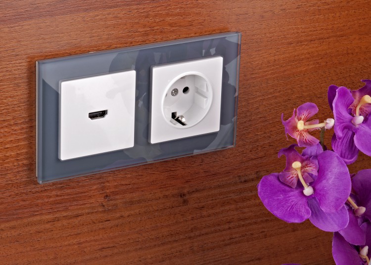 Werkel Розетка с/з W1171001 (WL01-SKG-01-IP20) белая