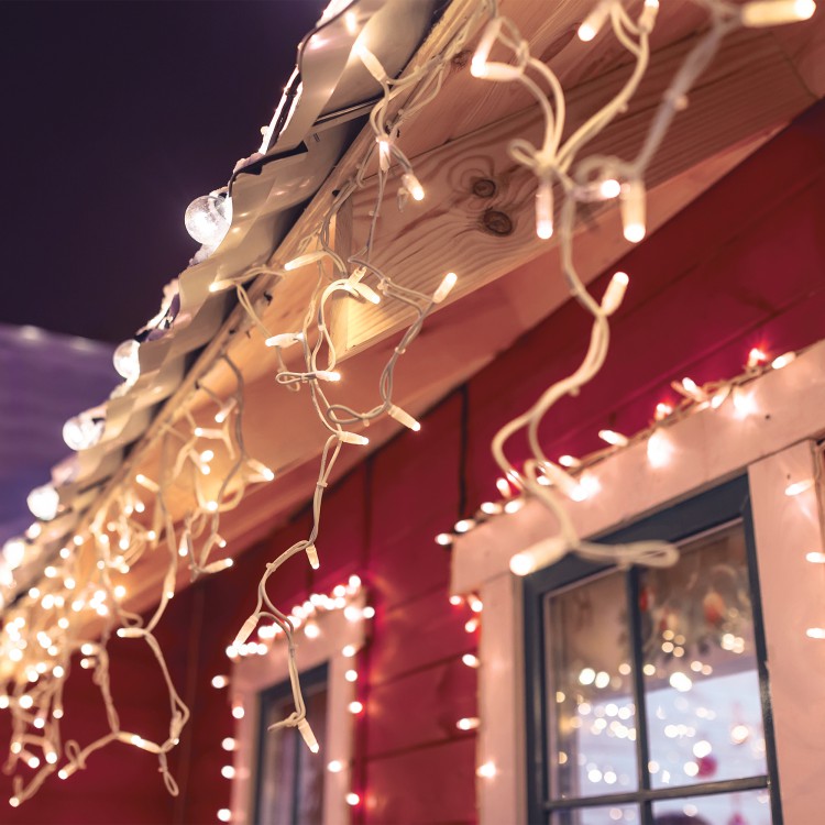 Гирлянда "Бахрома" 3*0,6m WH белый провод IP65 (эффект мерцания) (905)